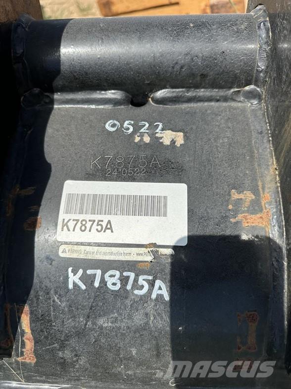 Kubota K7875A Otros