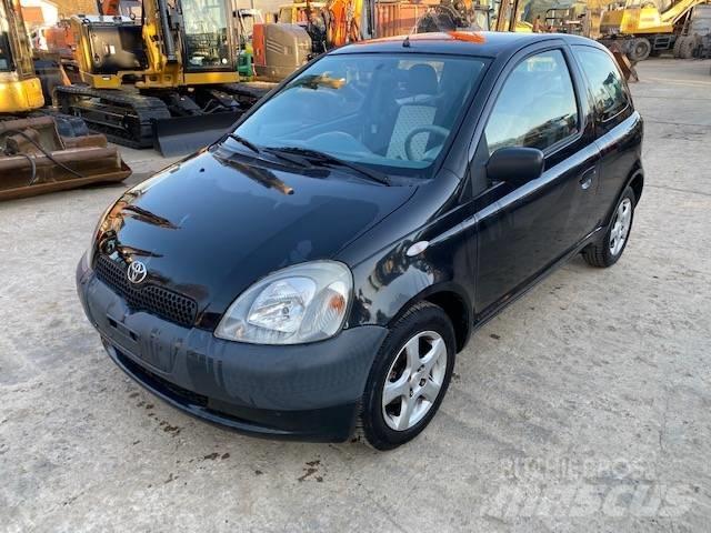 Toyota Yaris Carros