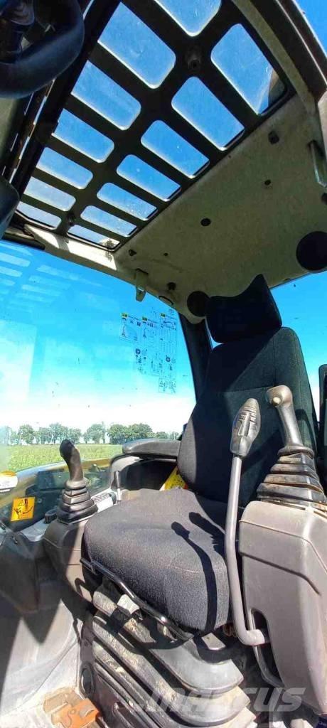 Mecalac 8 MCR Excavadoras sobre orugas