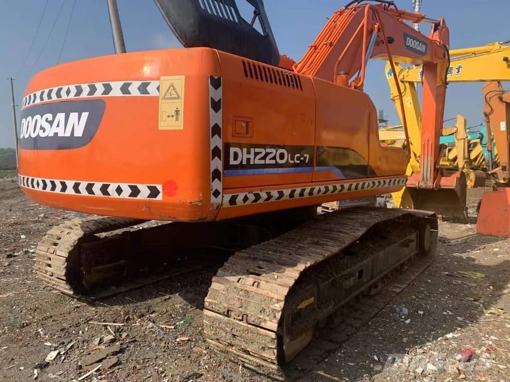 Doosan DH 220 Excavadoras sobre orugas