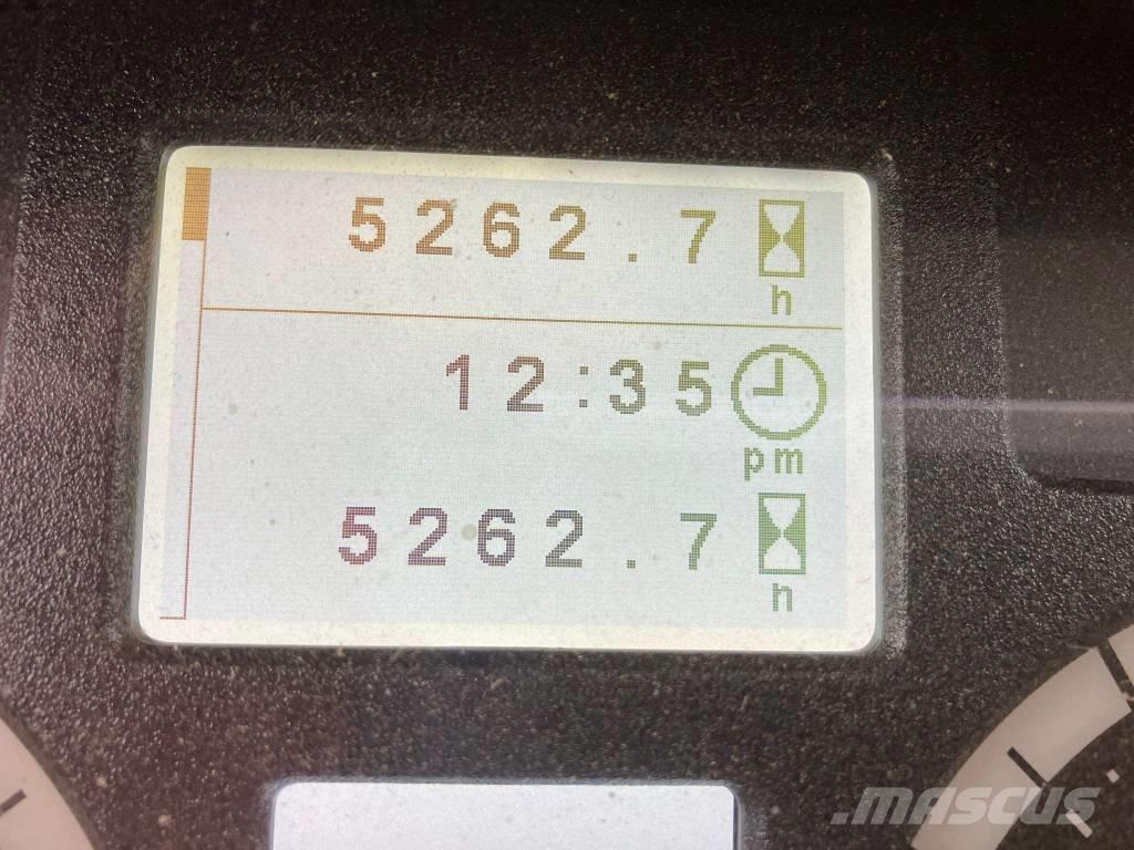 John Deere 6155 M Tractores