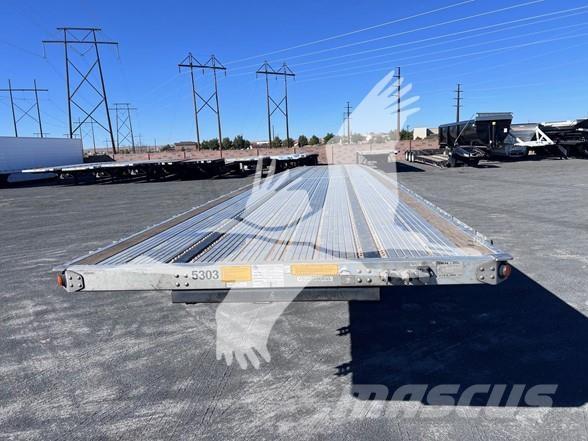 Utility 4000AE Semirremolques de plataformas planas/laterales abatibles