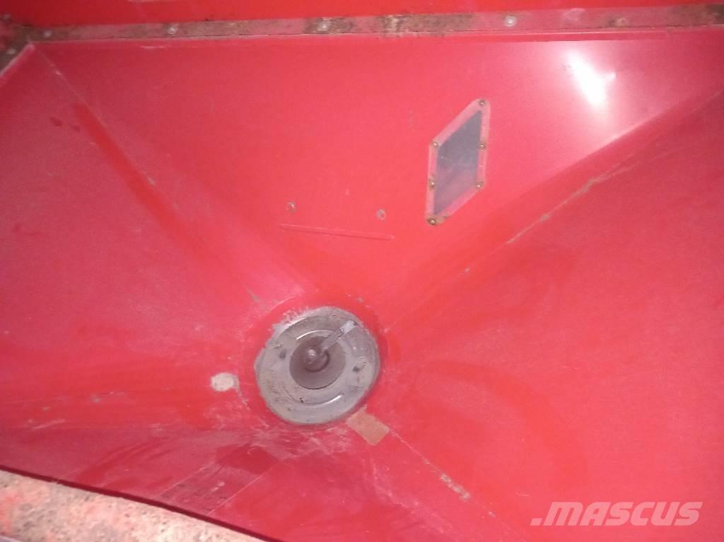 Kuhn MDS 732 M Pulverizadoras de fertilizante