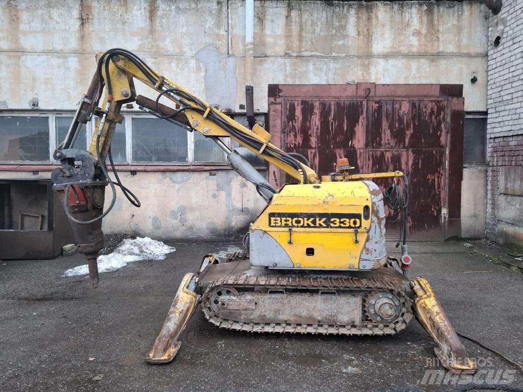 Brokk 330 Excavadoras de demolición