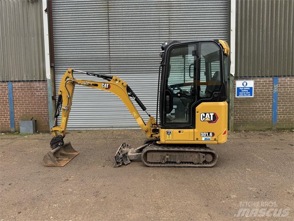 CAT 301.6 Miniexcavadoras