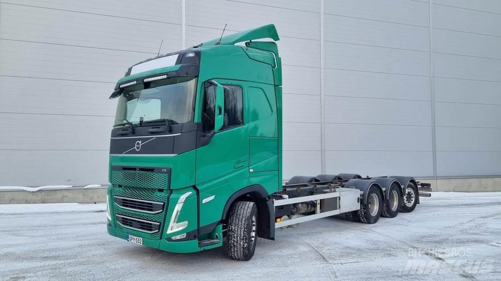 Volvo FH Camiones con chasís y cabina