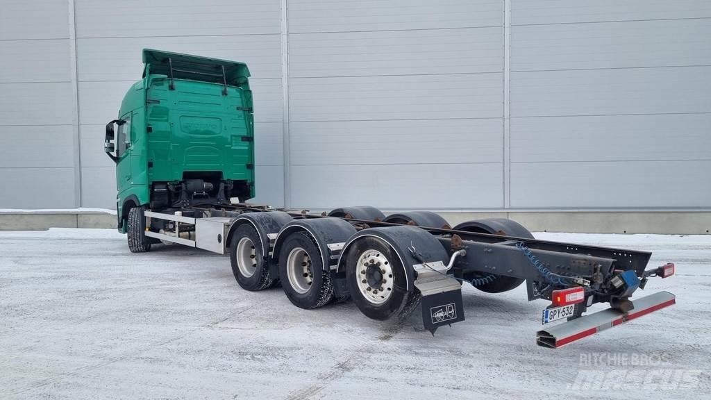 Volvo FH Camiones con chasís y cabina