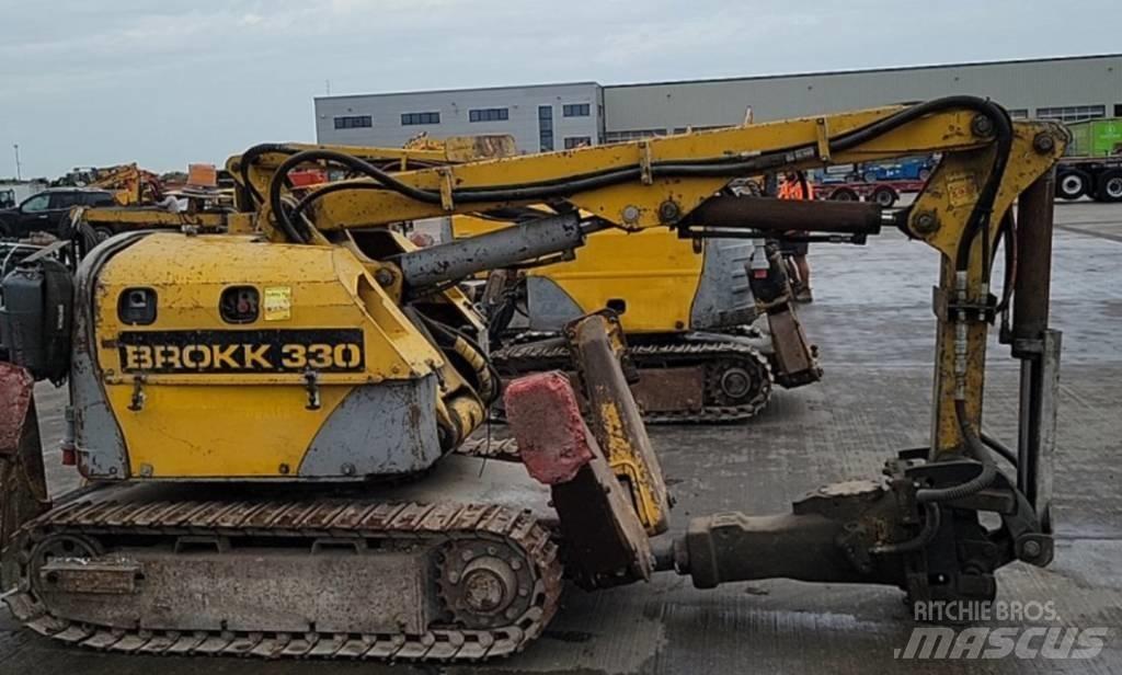 Brokk 330 Excavadoras de demolición