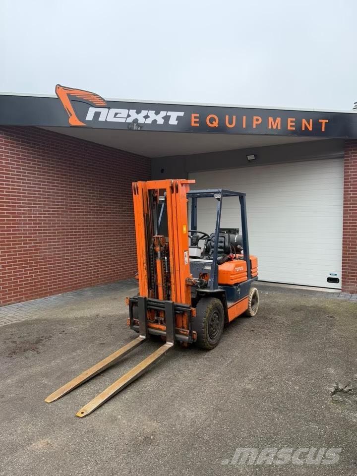 Toyota 42-5 FG 25 Camiones LPG