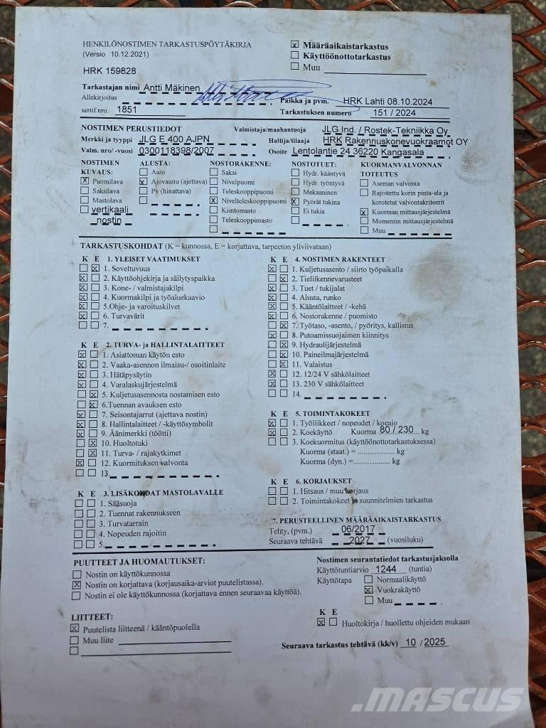 JLG E 400 AJPN Plataformas con brazo de elevación manual