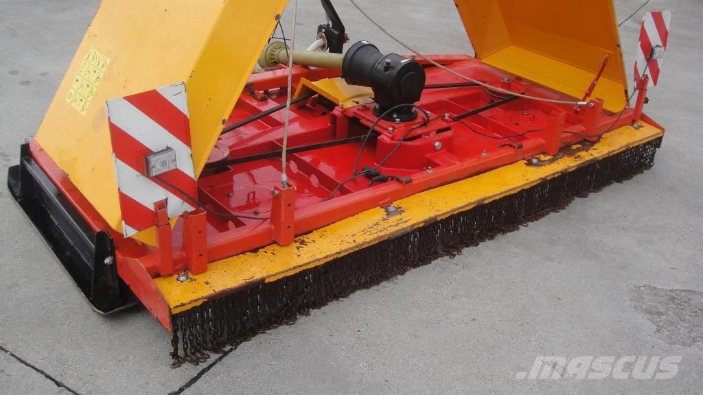 VTM Maaier VTM 280 Corta-césped delanteros y traseros