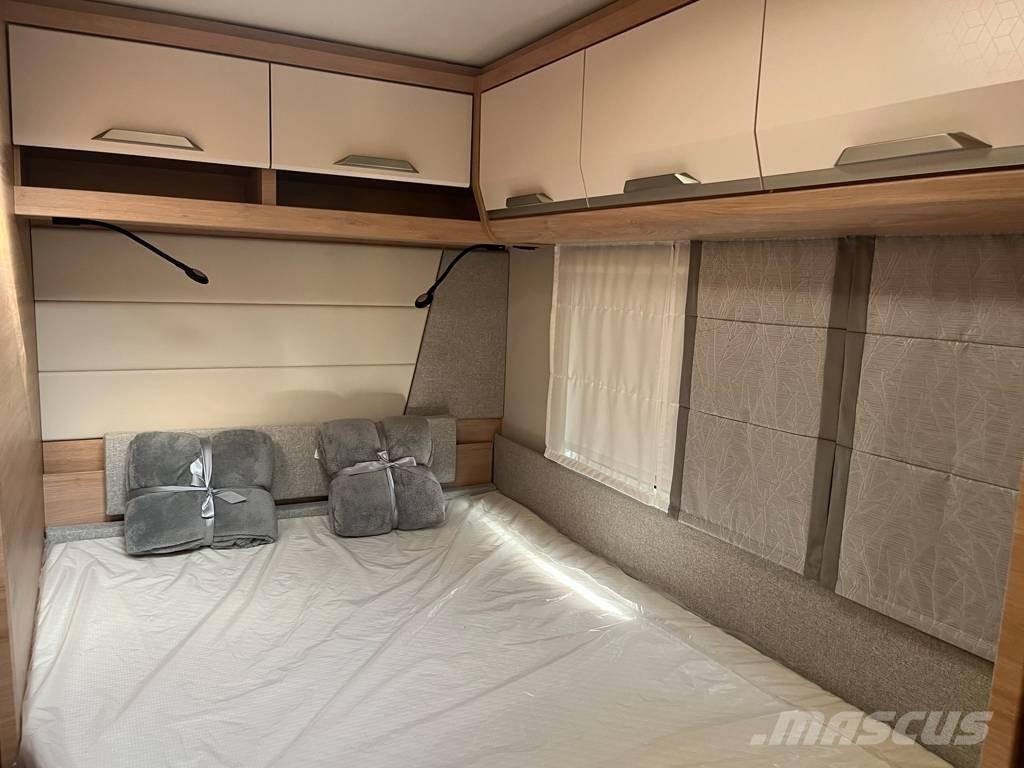 Knaus Südwind Casas rodantes