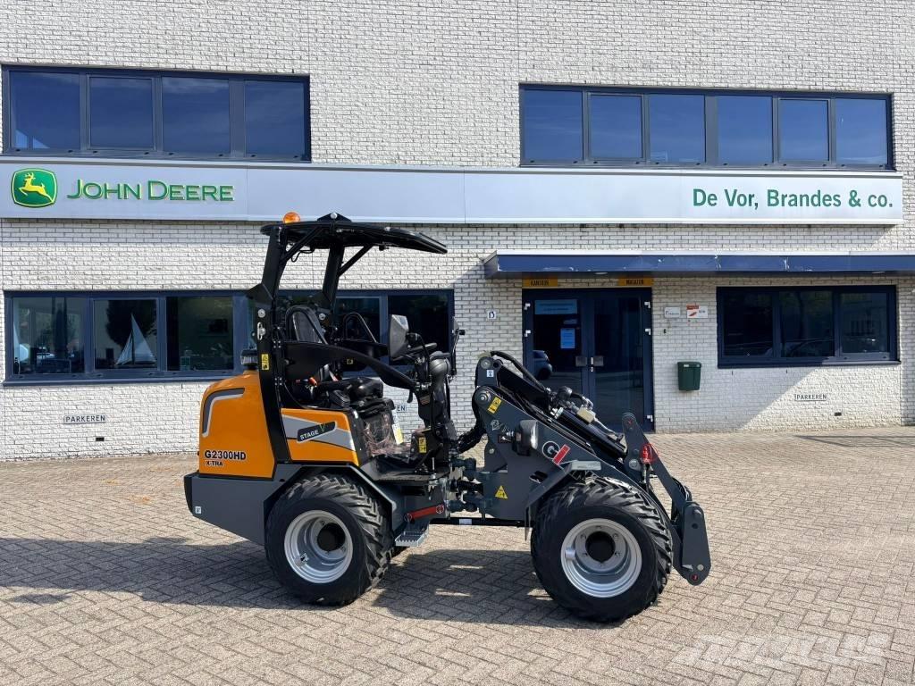 Giant G2300HD Xtra Minicargadoras