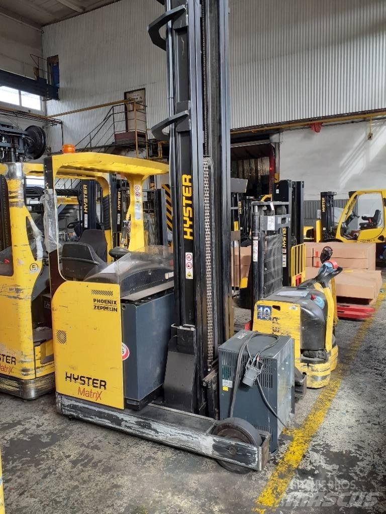 Hyster R1.6H Montacargas de alcance de gran altura