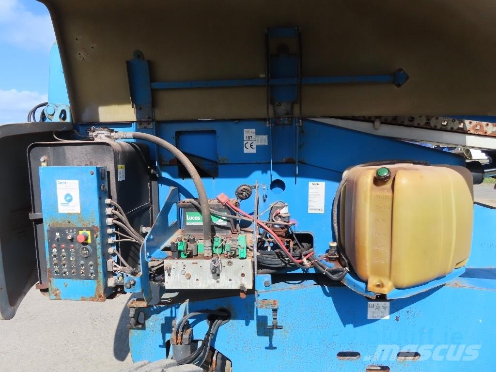 Genie S 65 Plataformas con brazo de elevación telescópico