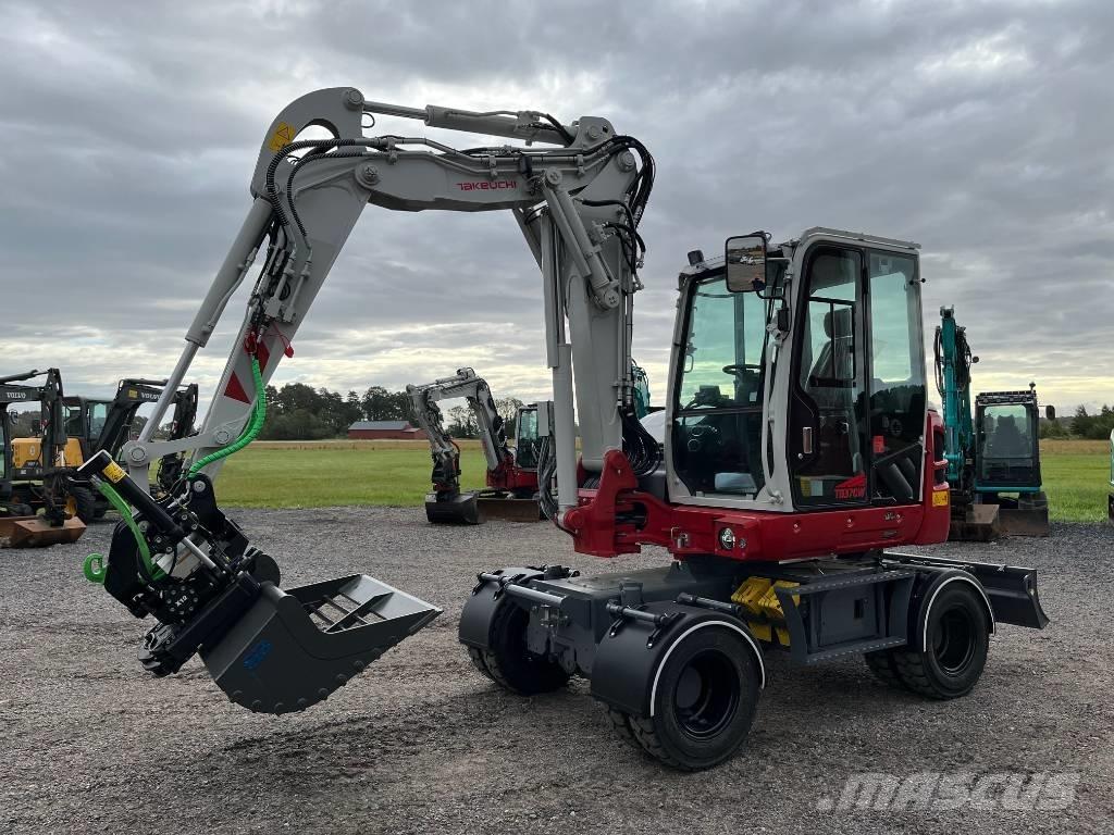 Takeuchi TB 370 W Excavadoras de ruedas