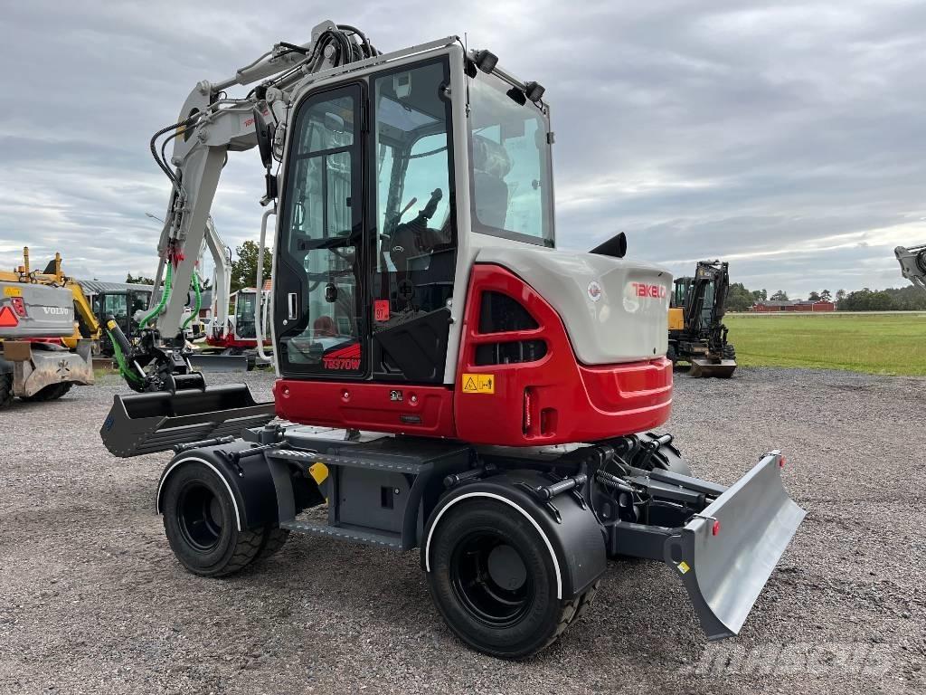 Takeuchi TB 370 W Excavadoras de ruedas