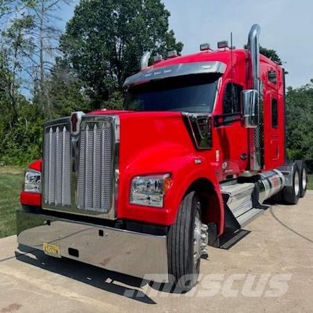 Kenworth W 990 Camiones tractor