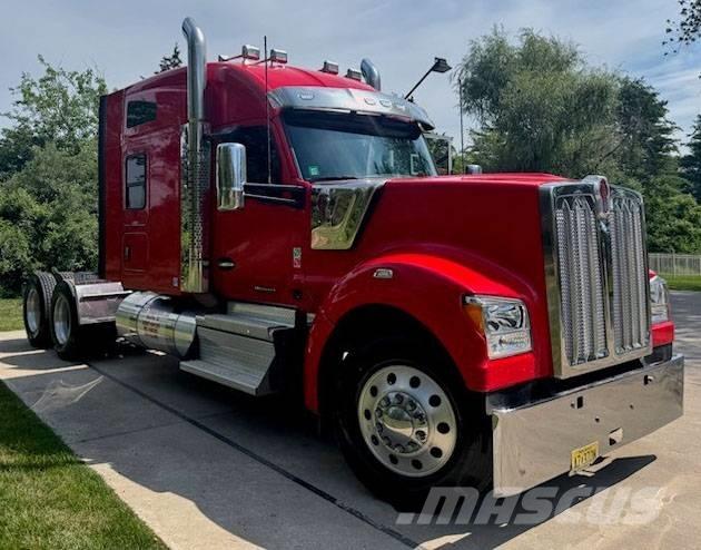 Kenworth W 990 Camiones tractor