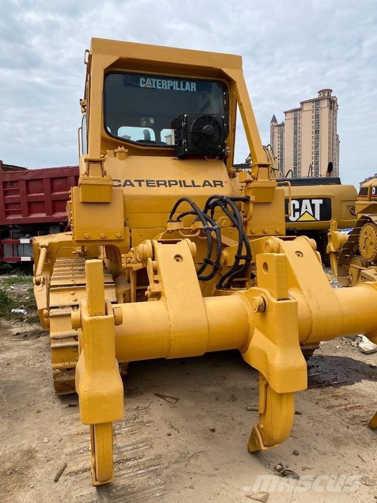 CAT D 8 K Buldozer sobre oruga