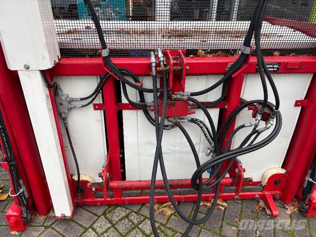 Trioliet TU 195 Desmenuzadoras, cortadoras y desenrolladoras de pacas