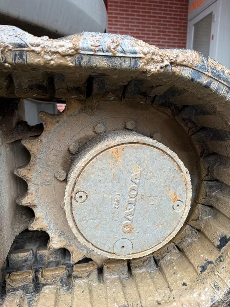 Volvo ECR 88 PLUS Excavadoras 7t - 12t