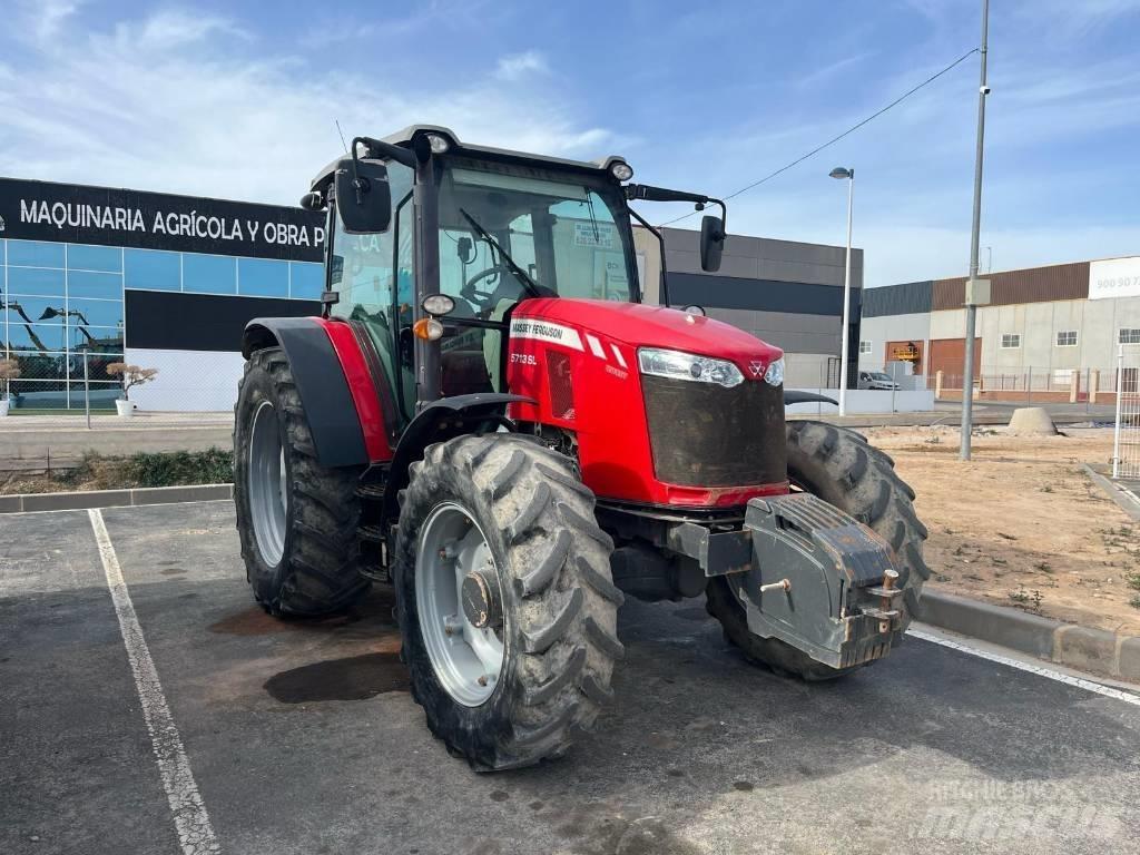 Massey Ferguson 5711 Tractores