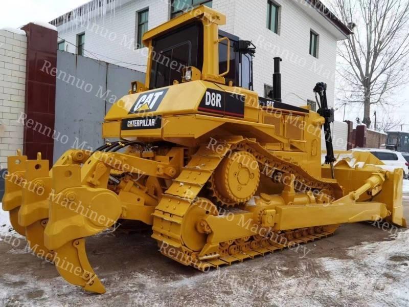 CAT D 8 R Buldozer sobre oruga