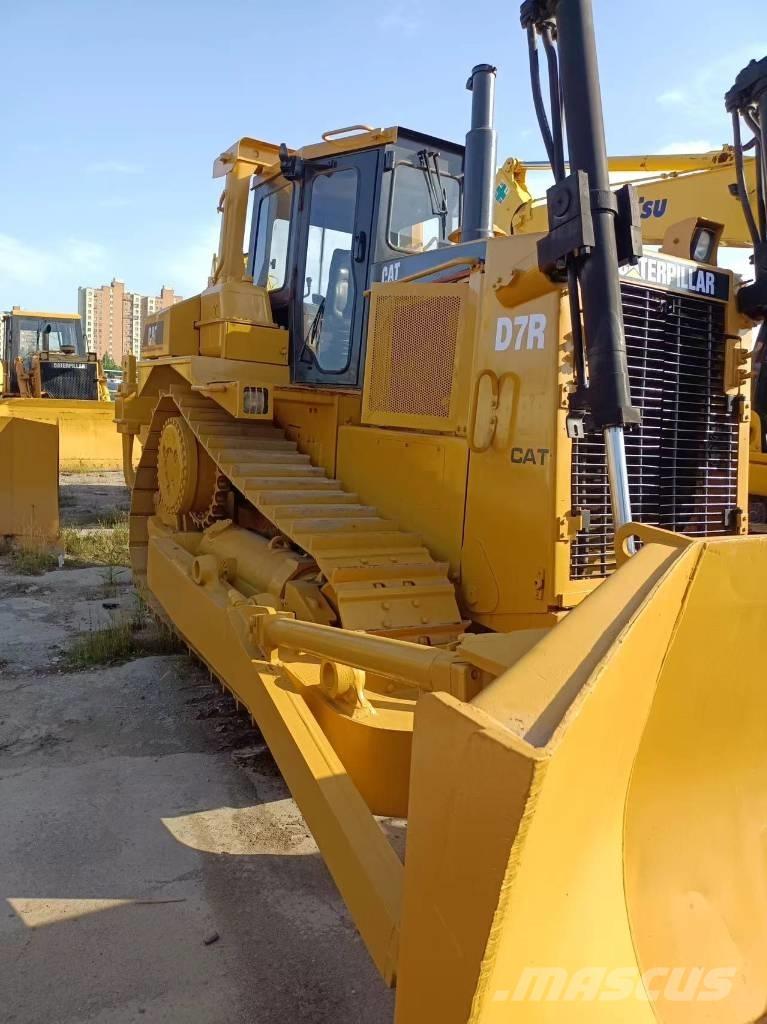 CAT D7R Niveladoras