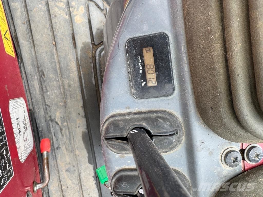 Yanmar SV08 (1E097) Miniexcavadoras