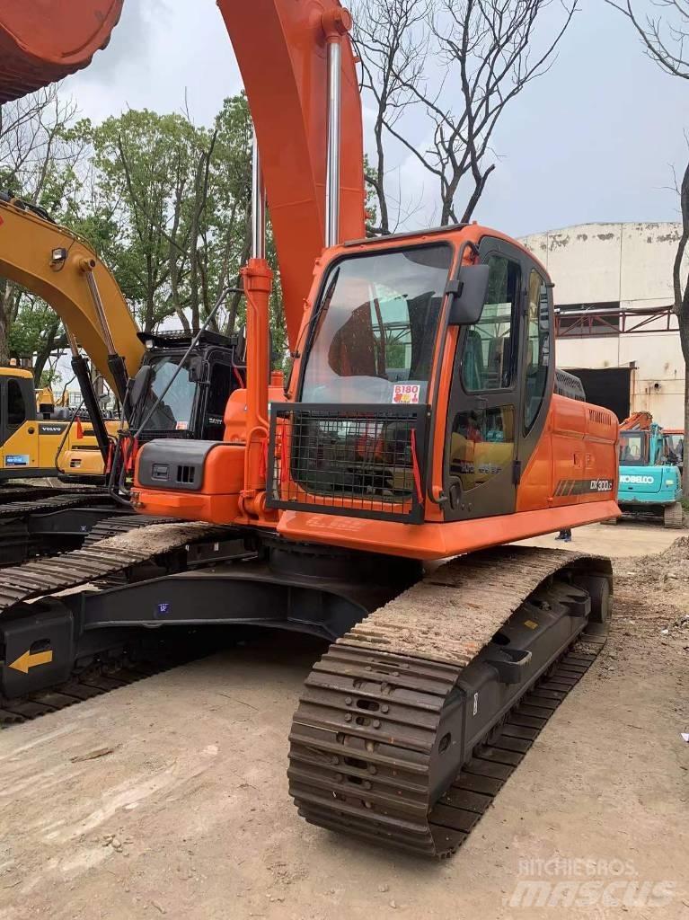 Doosan dx300 Excavadoras sobre orugas