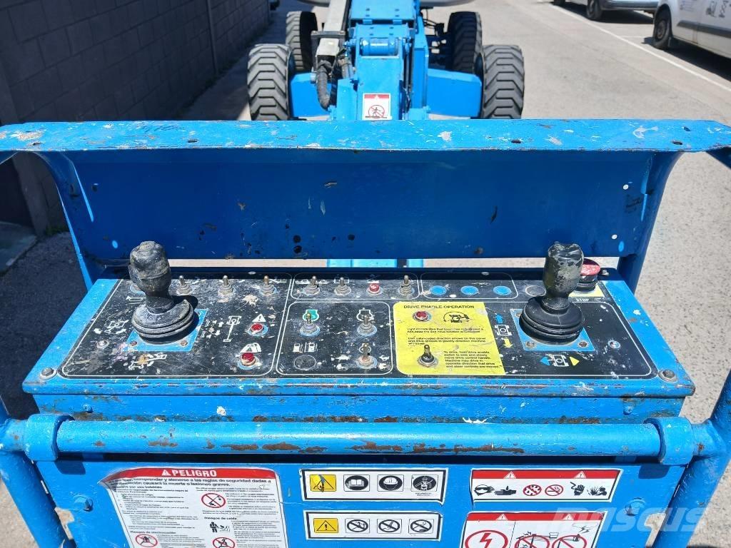 Genie S 65 Plataformas con brazo de elevación telescópico