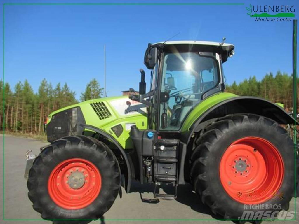 CLAAS Axion 810 Tractores