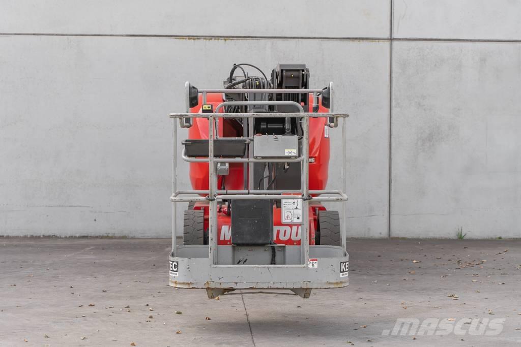 Manitou 150 AET JC Plataformas con brazo de elevación manual