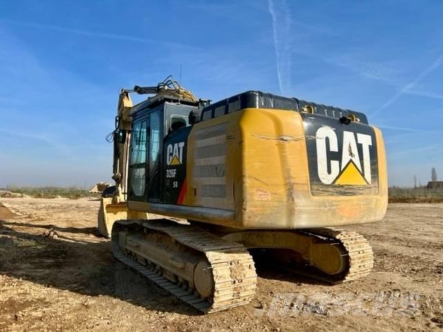 CAT 326 F L Excavadoras sobre orugas