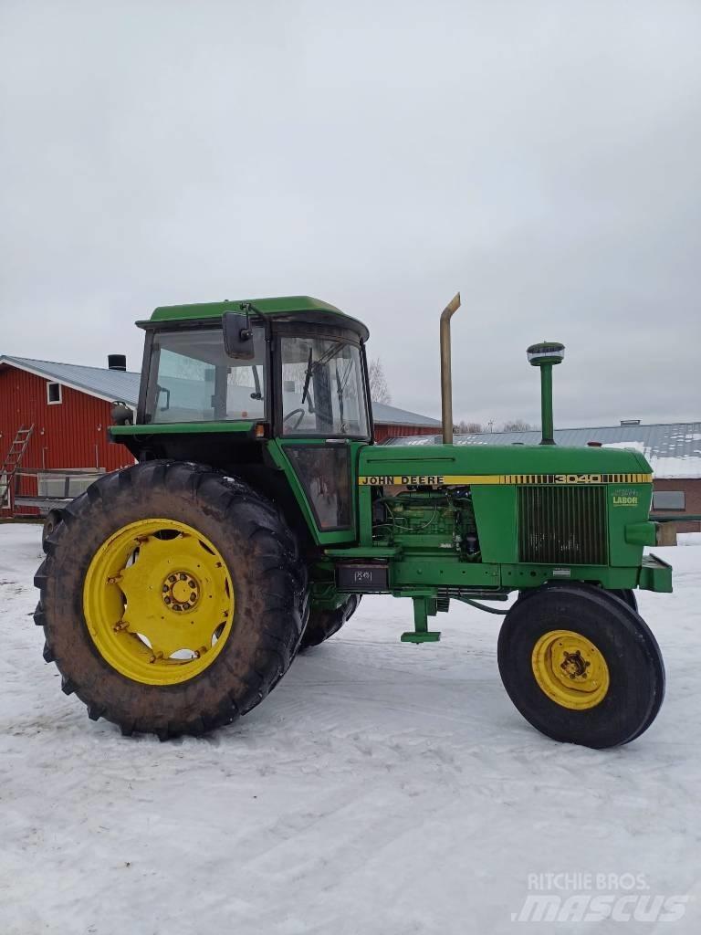 John Deere 3040 Tractores