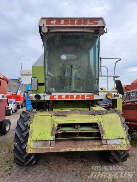 CLAAS 68s Cosechadoras combinadas