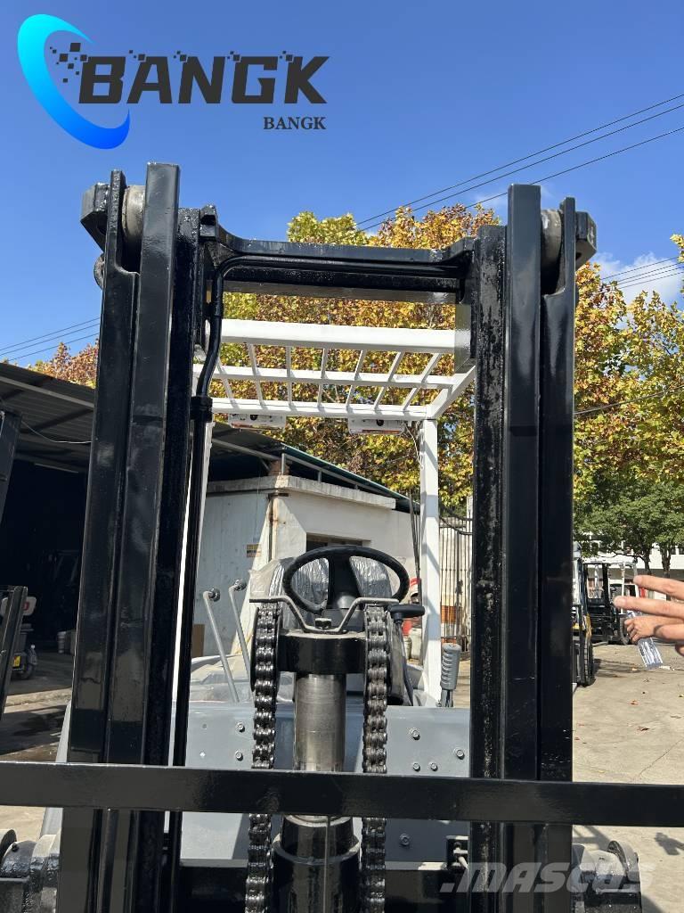 TCM FD30T3C Camiones diesel