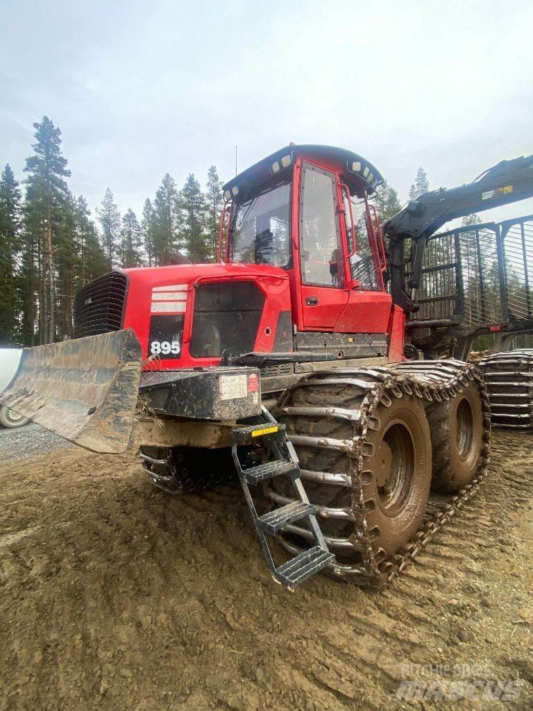 Komatsu 895 Transportadoras