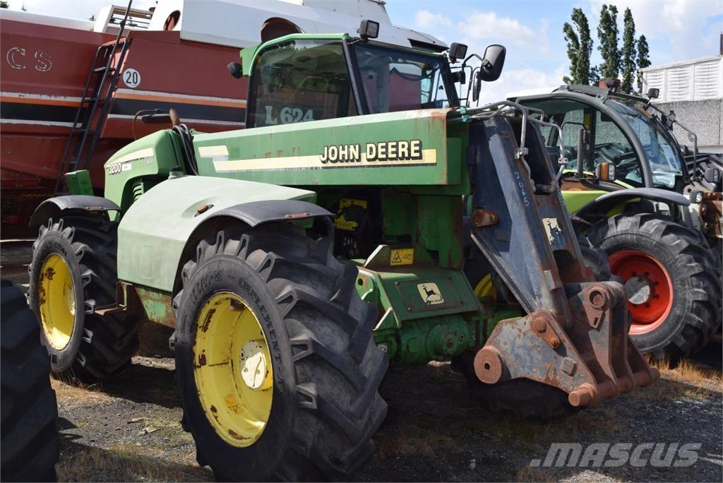 John Deere 3200 Plataformas con brazo de elevación telescópico