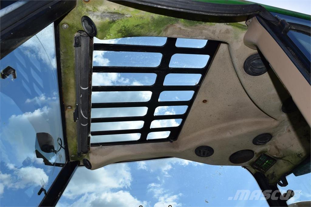 John Deere 3200 Plataformas con brazo de elevación telescópico