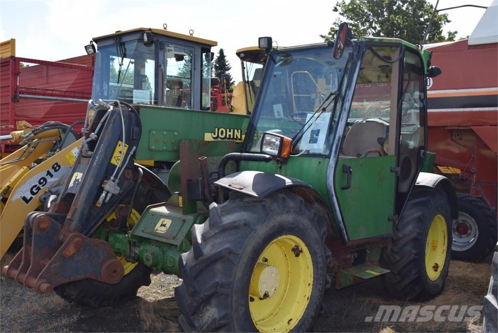 John Deere 3200 Plataformas con brazo de elevación telescópico