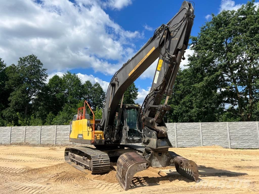 Volvo EC 220 DL Excavadoras sobre orugas