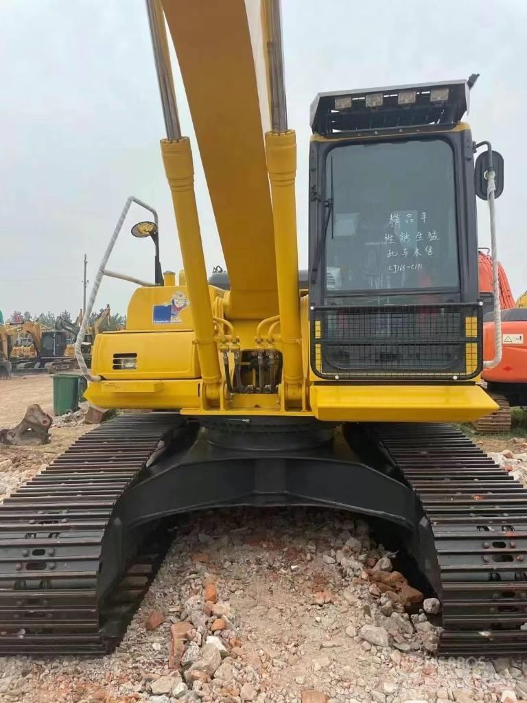 Komatsu PC200-8 Excavadoras sobre orugas