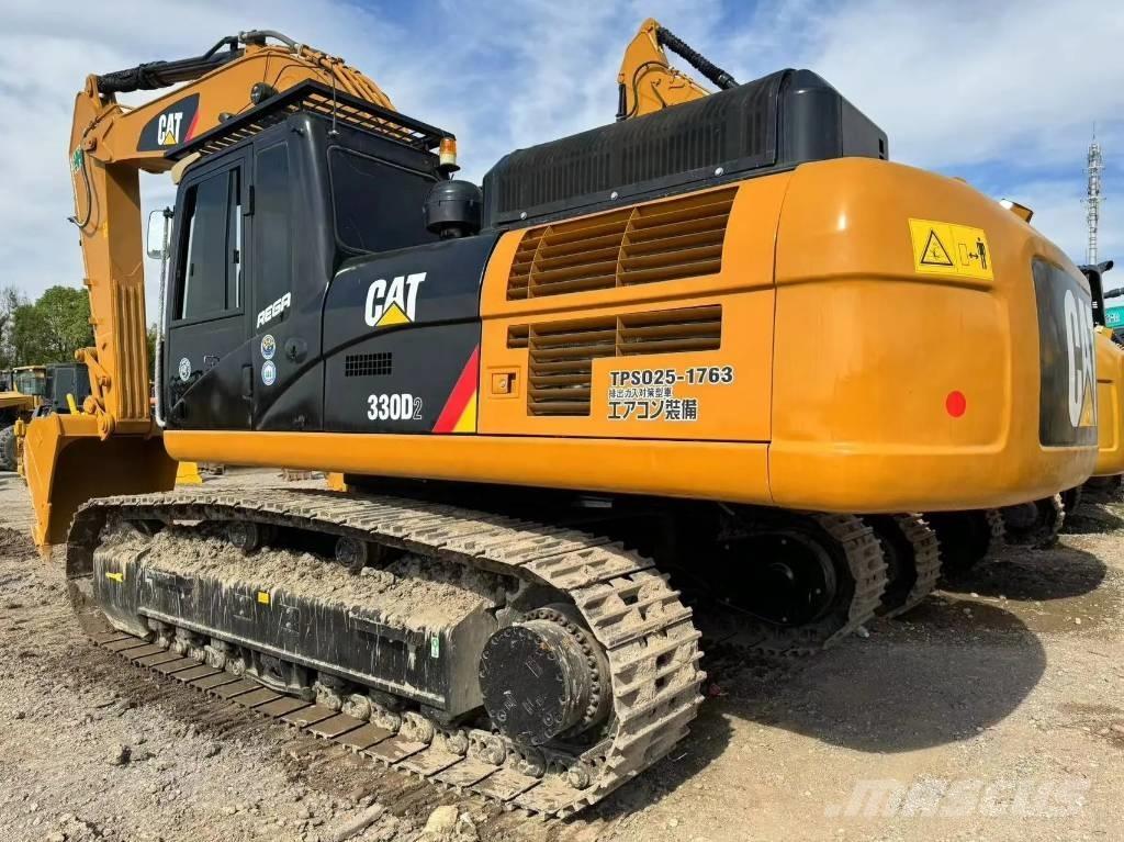 CAT 330 D2 Excavadoras 7t - 12t