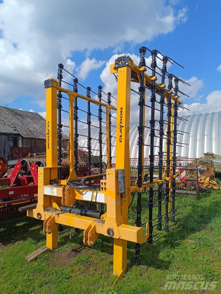 Claydon Straw Harrow Gradas