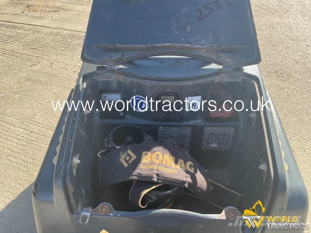 Bomag BMP 8500 Placas compactadoras