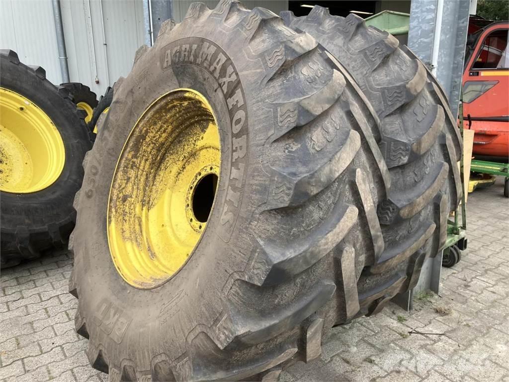 BKT 650/85R38 Ruedas