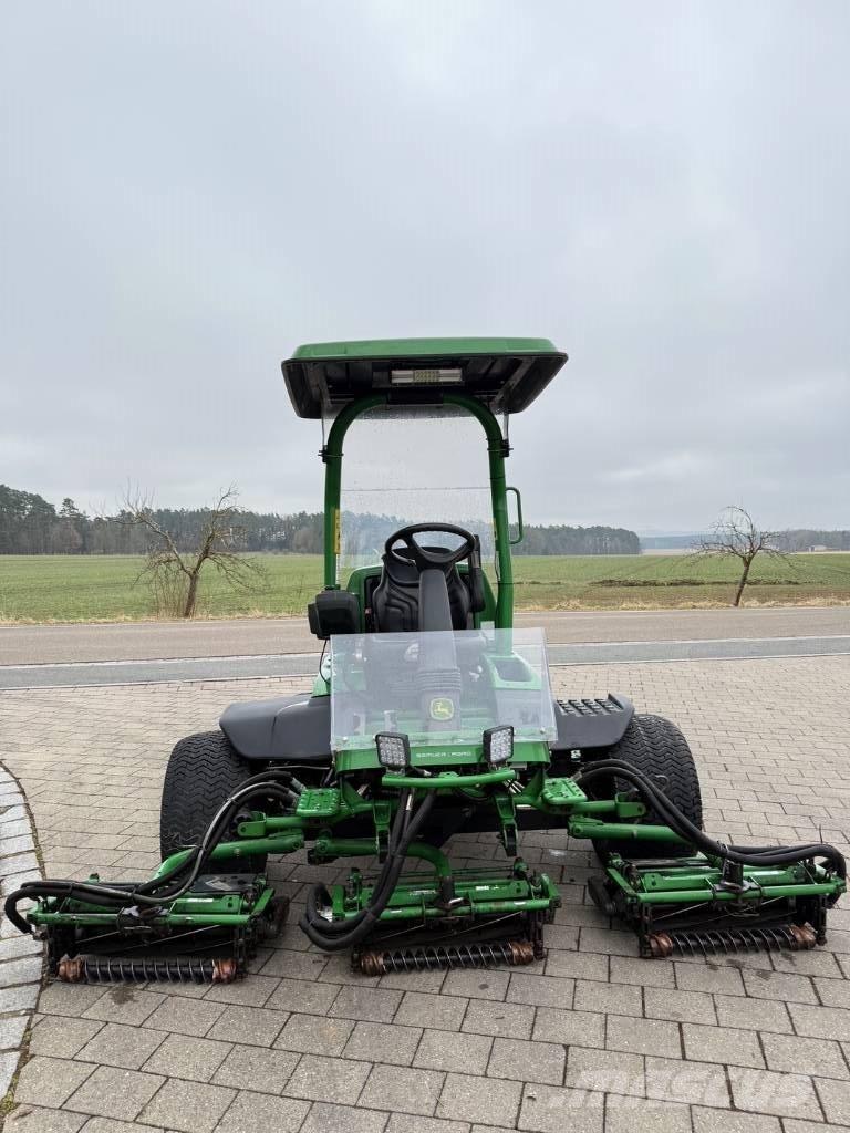 John Deere 8700 A Máquinas de calles