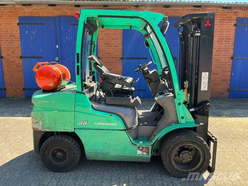 Mitsubishi FG 35 N Camiones LPG